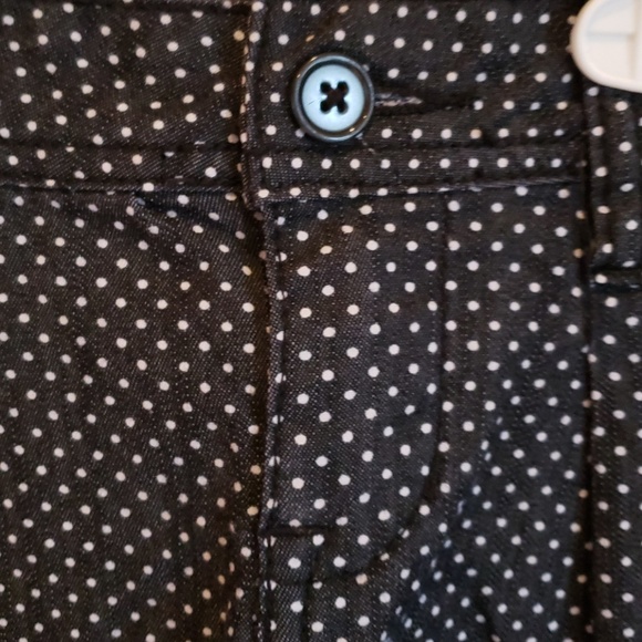 Black and white polka dot shorts - junior size 0 - Picture 2 of 4